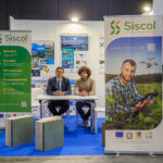 Stand SISCOL Expo ECOMED 2023 con Paolo Roccaro e Mauro Gangi